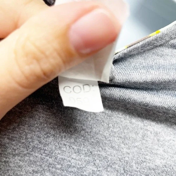 Maaji Activewear Top Long Sleeve Gray Size Large - Picture 10 of 13